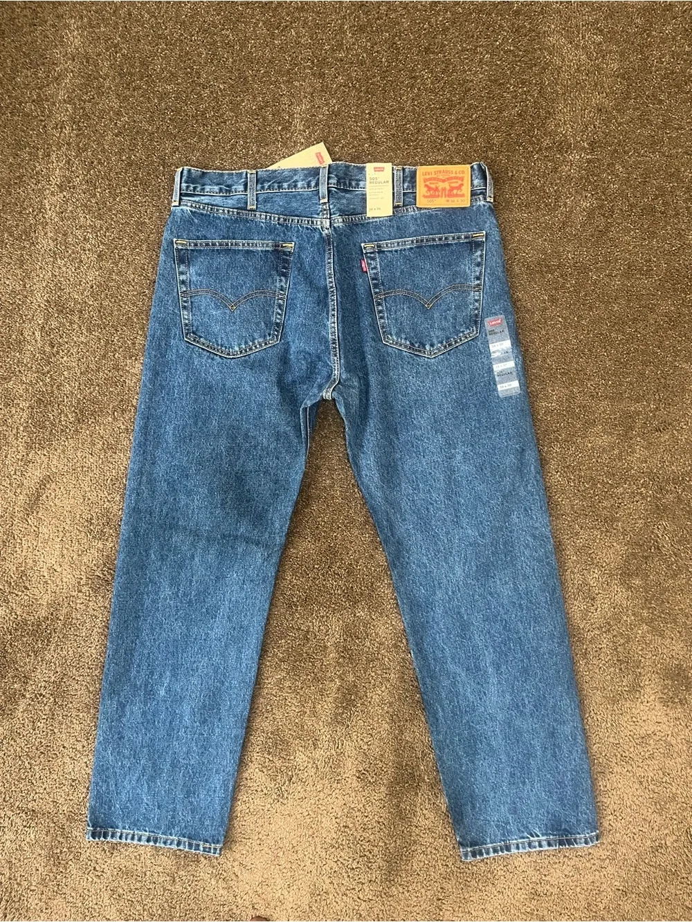 Levi’s 505 Regular Men’s Jeans 38x30 Straight Leg Medium Wash NWT